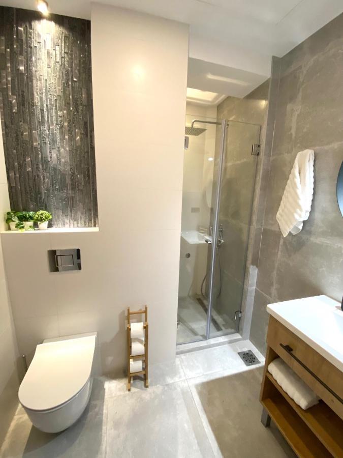 Moni Downtown Luxury Apartments ベオグラード エクステリア 写真