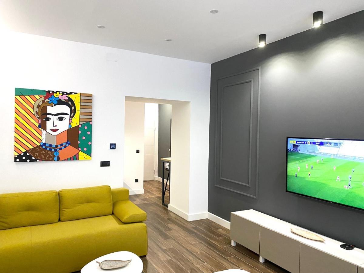 Moni Downtown Luxury Apartments ベオグラード エクステリア 写真