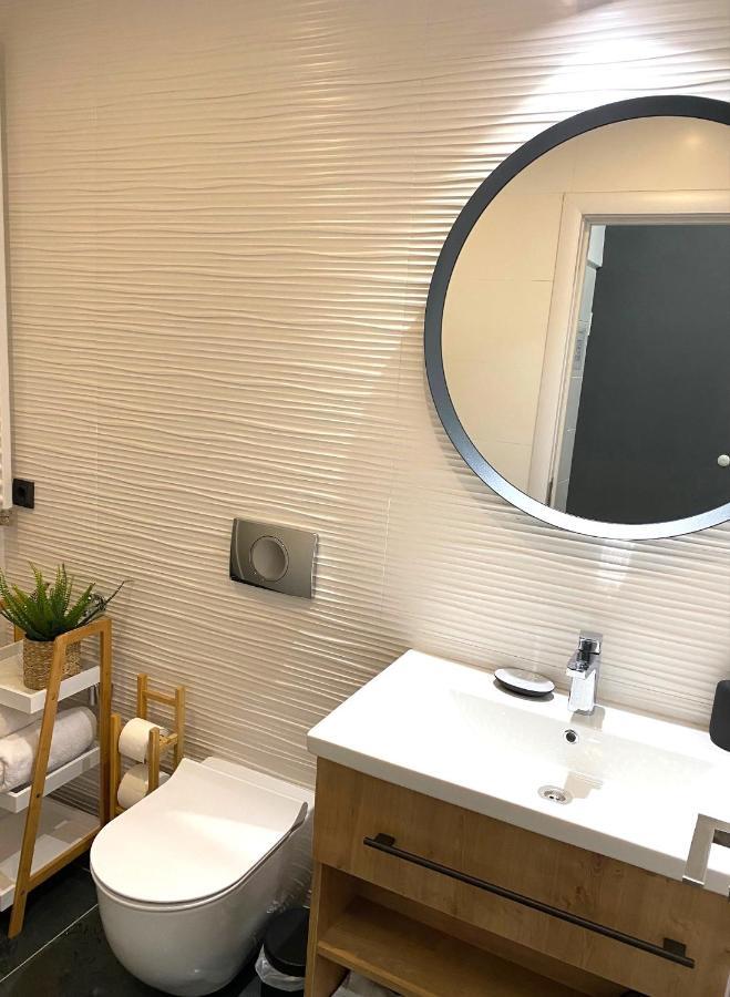 Moni Downtown Luxury Apartments ベオグラード エクステリア 写真
