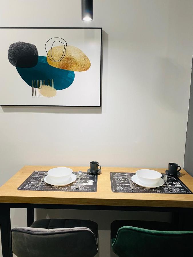Moni Downtown Luxury Apartments ベオグラード エクステリア 写真