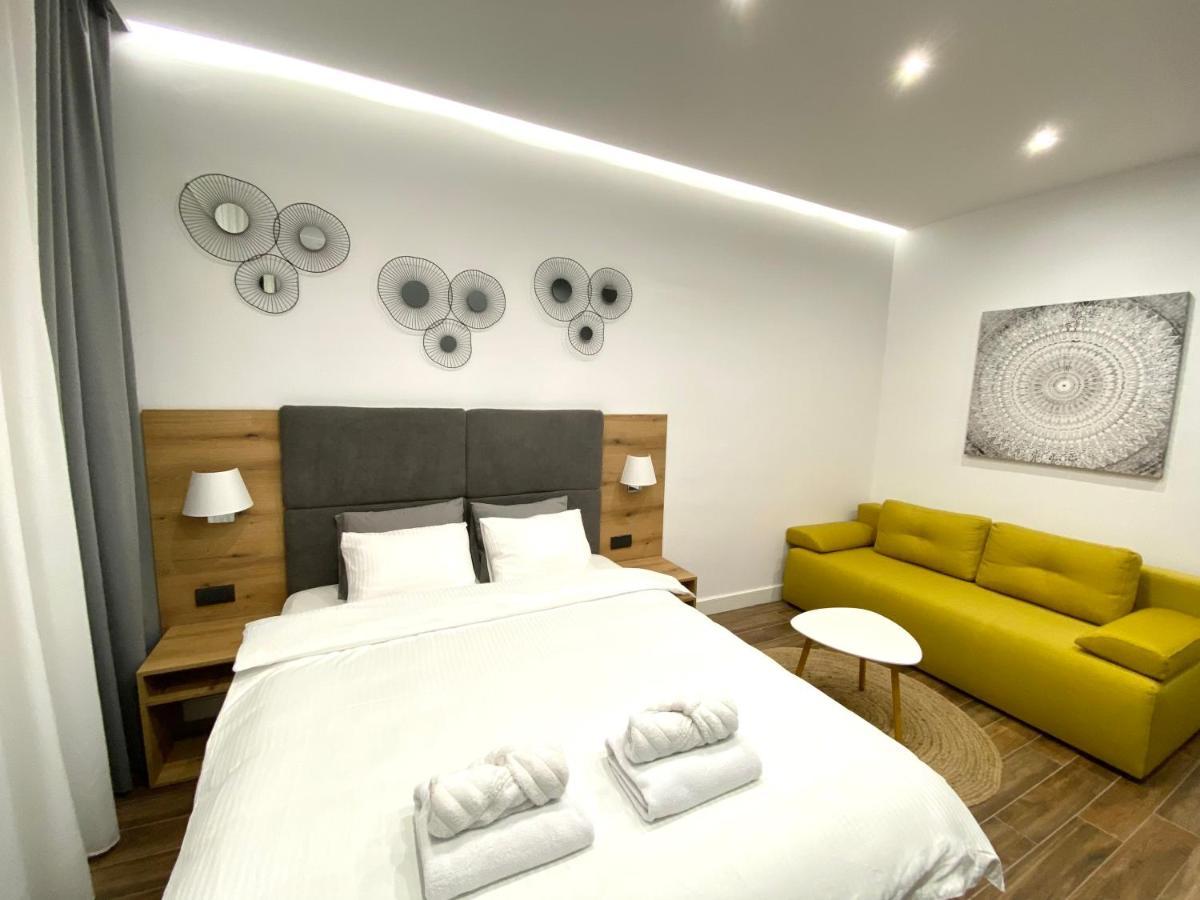Moni Downtown Luxury Apartments ベオグラード エクステリア 写真