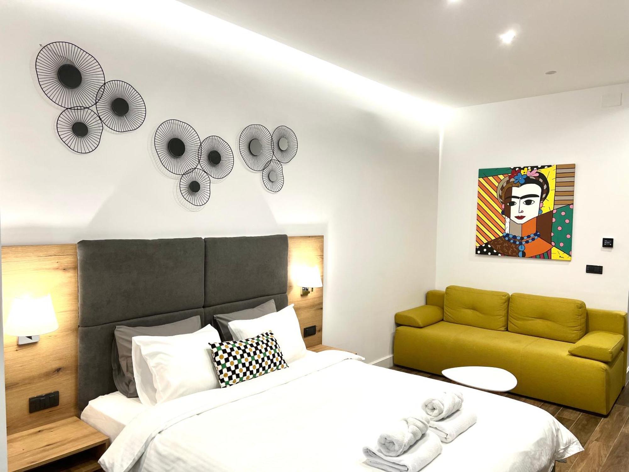 Moni Downtown Luxury Apartments ベオグラード エクステリア 写真