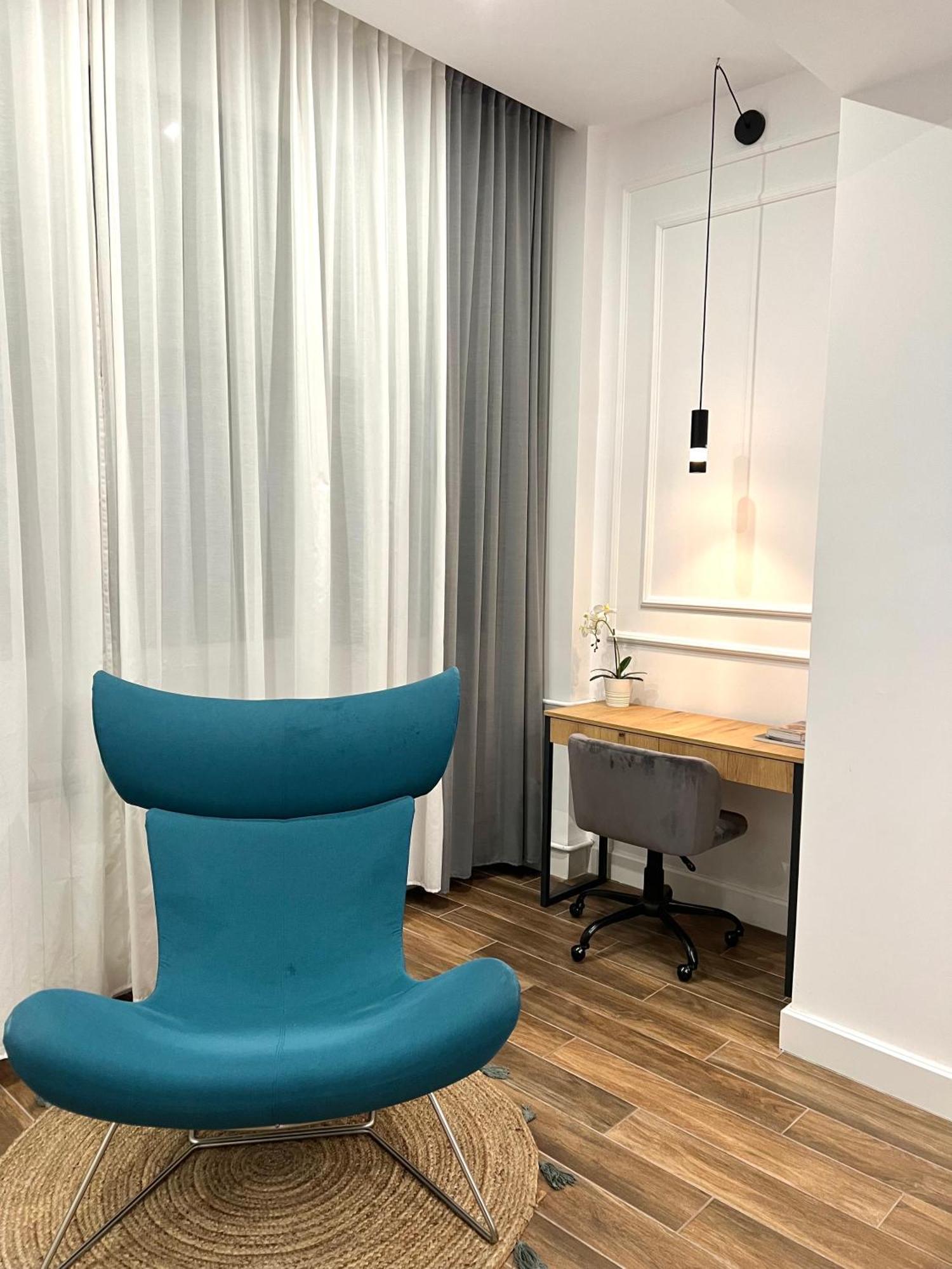 Moni Downtown Luxury Apartments ベオグラード エクステリア 写真
